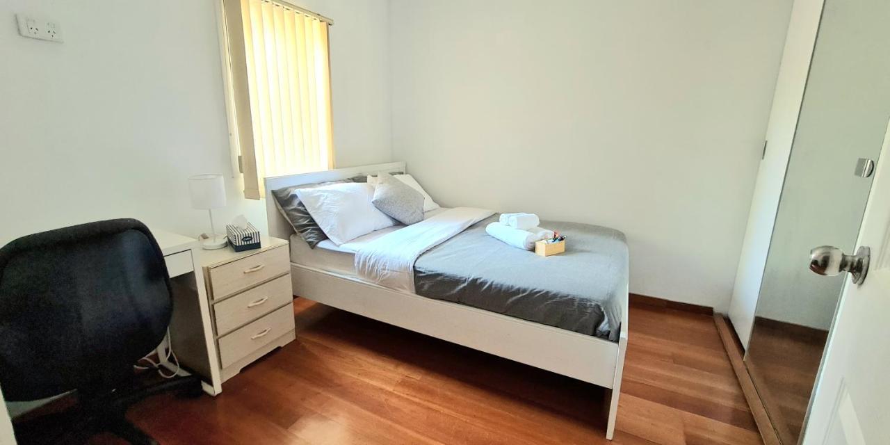 Nice Room Close To Melb Airport Melbourne Exterior photo